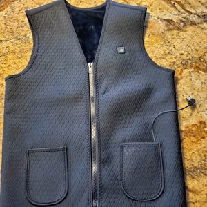 Heated vest